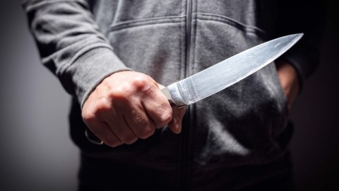 BDU-da bıçaqlanan müşavirin vəziyyəti necədir? - AÇIQLAMA