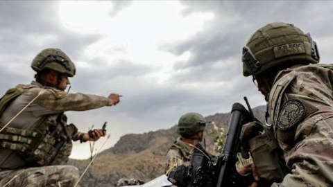 Türk ordusu şəhidlərinin qisasını aldı - 15 terrorçu məhv edildi