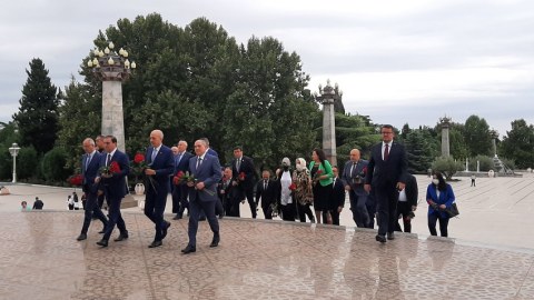YAP və AKP nümayəndələri Gəncədə konfrans keçirir