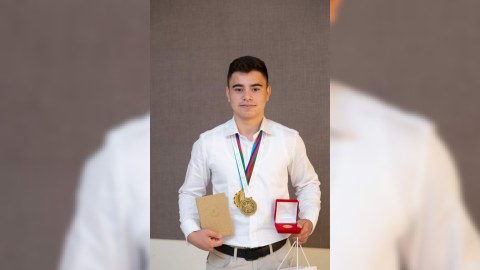 Qəbul imtahanında ən yüksək balı onlar topladı - FOTOLAR