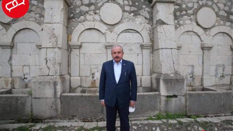 Mustafa Şentop “Xan qızı” bulağından su içdi - FOTO