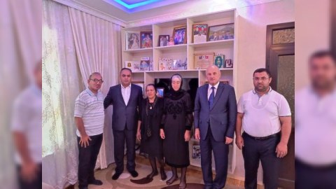 İcra başçısı Şəhid analarını ziyarət edib - FOTO