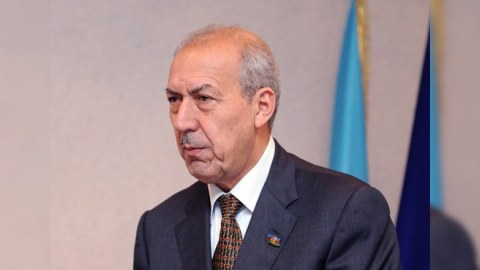 Sürücüsü Xanhüseyn Kazımlının maşınına yaxınlaşan azyaşlı qızı DÖYDÜ