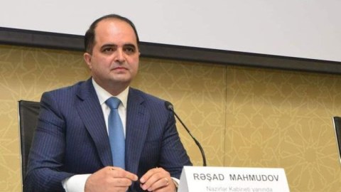 Həqiqətə uyğun olmayan məlumatlar haradan qaynaqlanır?