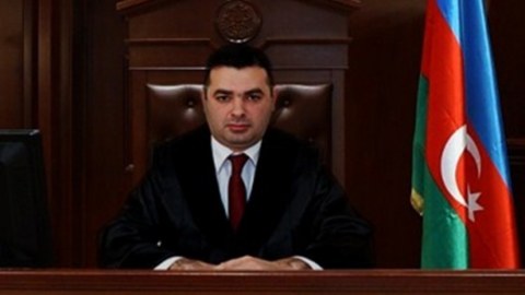Arvadını öldürən hakimin işi məhkəməyə GÖNDƏRİLDİ
