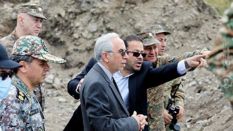 İranın Ermənistandakı səfiri Kəlbəcərlə sərhədə gəldi