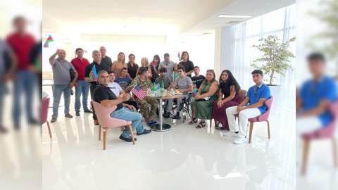 Diaspor nümayəndələri qaziləri ziyarət edib - FOTO
