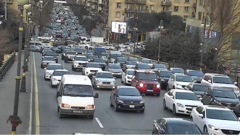 Paytaxt yollarında sıxlıq var