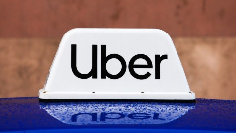 “Uber” son 3 ayı 500 milyon dollar zərərlə BAŞA VURUB