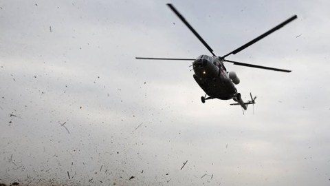 Rusiyalı turistləri axtaran helikopter qəzaya uğradı - Ölən var