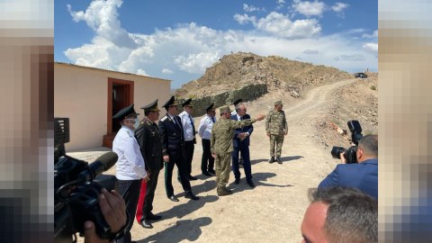 Baş prokuror Naxçıvanda ön xətdəki vəziyyətlə tanış olub - FOTO