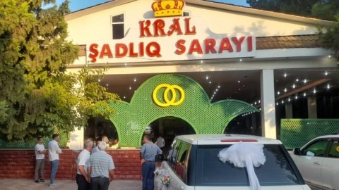 İki şadlıq sarayının sahibi məhkəməyə verildi
