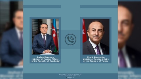 Ceyhun Bayramov Çavuşoğlu ilə danışdı   