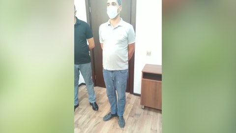 Polis postunda saxlanıldı, maşında heroin aşkarlandı - VİDEO