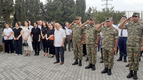 Şəhid polkovnik-leytenantın xatirəsi yad edildi - FOTOLAR