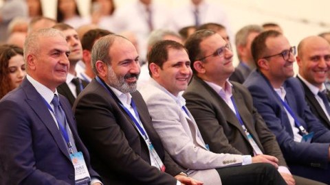 Paşinyan hökumətinin “boz kardinalı” – O baş nazir olmağa İDDİALIDIR