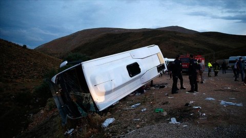 Türkiyədə avtobus qəzası - 29 nəfər yaralandı