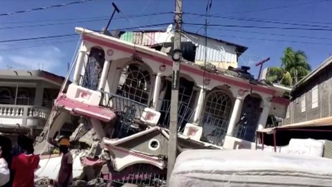 Haitidə zəlzələdə ölənlərin sayı 227-ə çatıb - YENİLƏNİB
