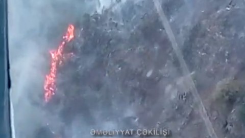 Qəbələdə yanğın başladı, helikopterlər havaya qaldırıldı - Video