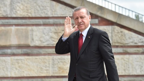 Ərdoğan: “Rus dostlarımızın başı sağ olsun”