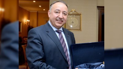 Əfqanıstanın Bakıdakı səfiri jurnalist İŞLƏYİB 