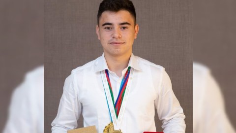 II qrupun birincisi Bakı Ali Neft Məktəbini seçdi