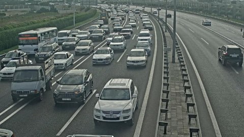 Hava limanı yolunda qəza - FOTO