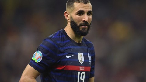 “Real” Benzema ilə müqaviləni uzatdı