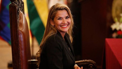 Sabiq prezident həbsxanada özünü öldürmək istədi