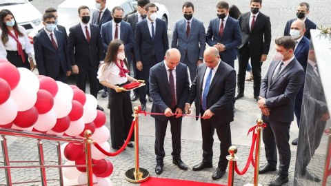 Kapital Bank yenilənən 28 May filialını istifadəyə verdi