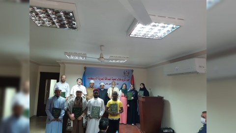 Azərbaycan dilini öyrənən müdavimlərə diplomlar verildi - FOTO
