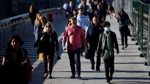 Britaniyada daha 174 nəfər koronavirusdan öldü
