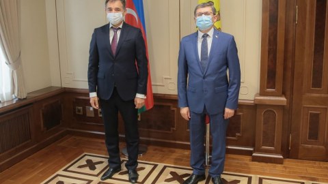 Qüdsi Osmanov Moldovanın spikerilə görüşüb