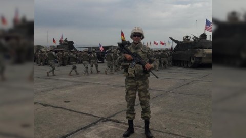 Vətən Müharibəsindən Əfqanıstana: Sülhməramlımızın ailəsindən XÜSUSİ REPORTAJ