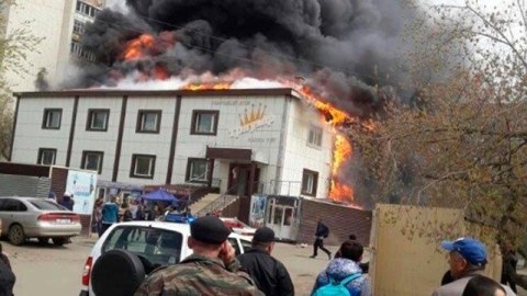 Qazaxıstanda 4 hərbçi partlayışda öldü - 66 yaralı