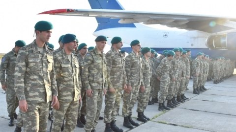 Kabildən təxliyə olunan sülhməramlılar Bakıya qayıtdı - FOTOLAR