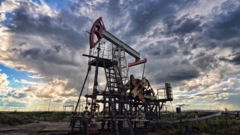 Azərbaycan neftinin qiyməti 71 dolları ötdü