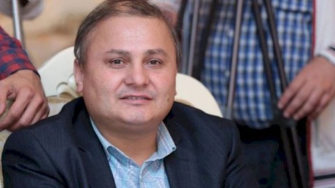 “Elə etməyin ki, əlimdəki faktları ortaya qoyum” - Yazıçı onu təhqir edənlərə səsləndi