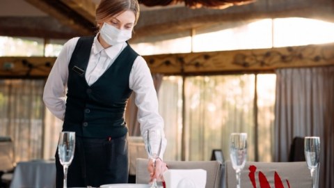 Bu restoranlarda nöqsanlar aşkarlandı - SİYAHI
