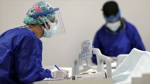 Türkiyədə daha 283 nəfər koronavirusdan vəfat etdi