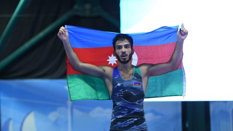 MDB Oyunlarında ilk qızıl medalı güləşçimiz qazandı  