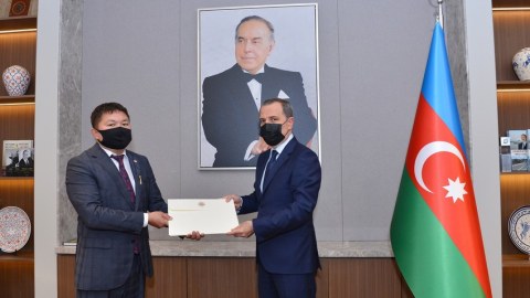 Ceyhun Bayramov Qırğızıstana səfərə dəvət olundu
