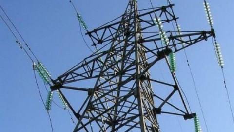 Avqustda elektrik enerjisi istehlakı artıb