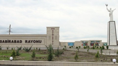 33 yaşlı Sabirabad sakinini döydülər