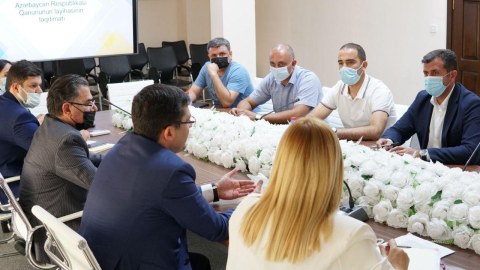 Medianın İnkişafı Agentliyində jurnalistlərlə görüş keçirildi - FOTOLAR