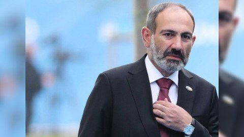 Paşinyan Gürcüstanda səfərdədir