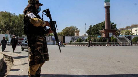 “Taliban” etiraz aksiyalarını qadağan etdi