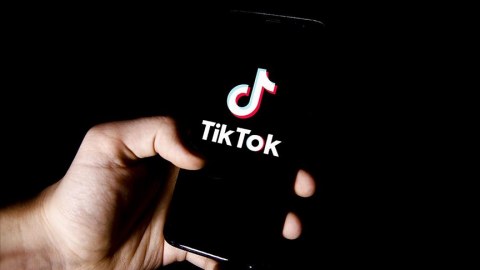 “TikTok” məhkəməyə verildi: 6 milyard avroluq iddia