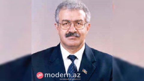 Unudulan deputatlar: Heydər Əliyevin danladığı professor: “Belə şey olmaz Fikrət, olmaz!”