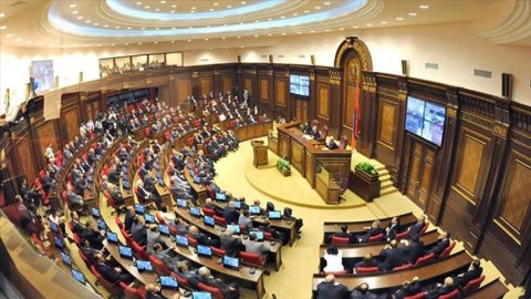 Ermənistan parlamenti Qarabağ üzrə komissiya yaratmaqdan İMTİNA ETDİ